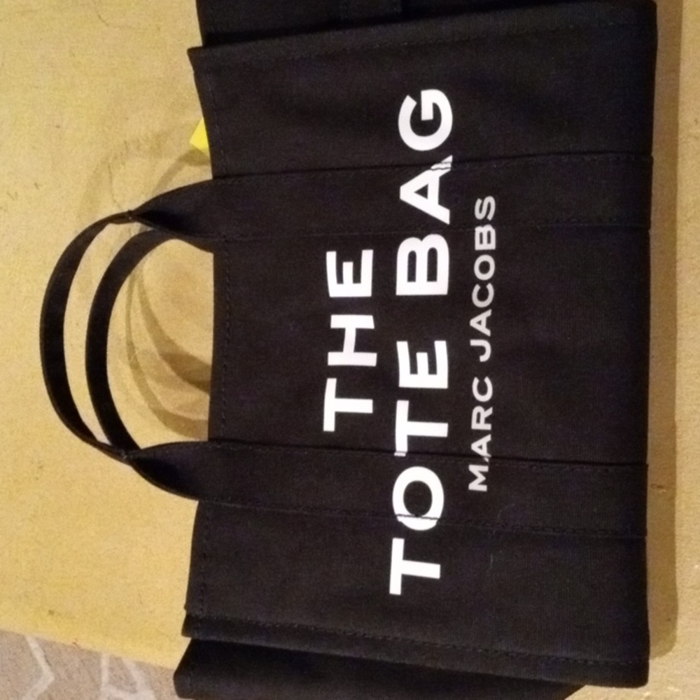 Ｍarc Jacobs Canvas The Tote Black Bag NEW